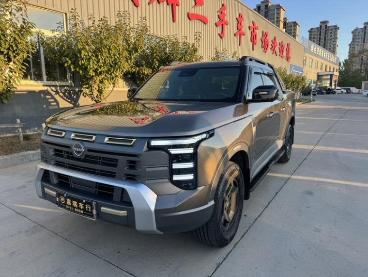 Nissan Frontier Pro 2.3T