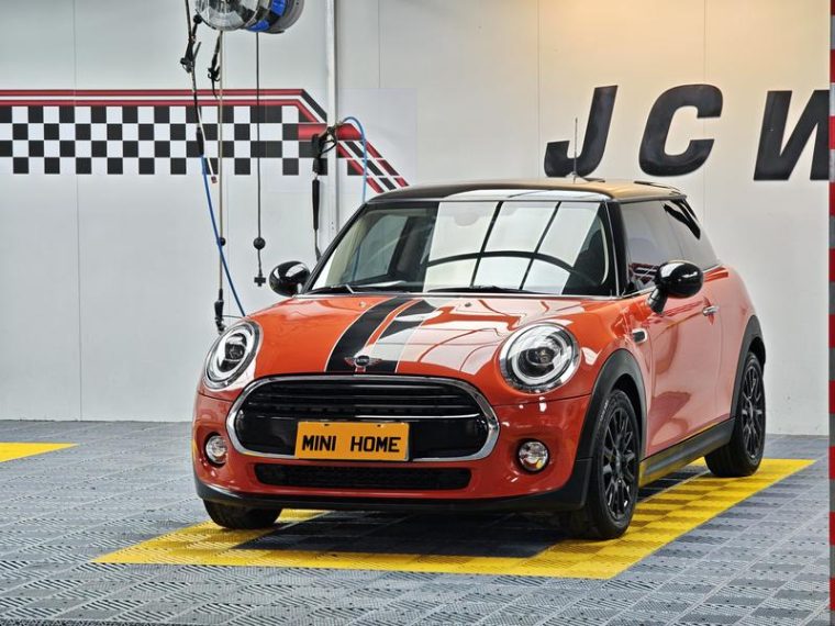 MINI MINI 1.5T COOPER Classic Line