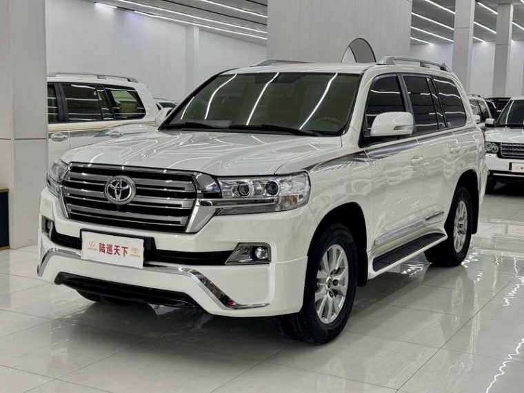 Toyota Land Cruiser (Import) 4.0L AT 4WD 5-seat Parallel Import