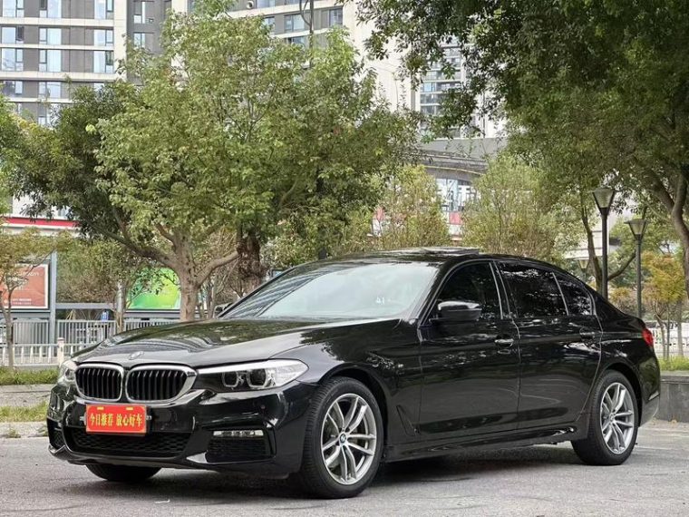 BMW 5-Series 525Li M Sport Package