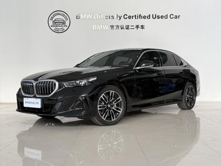 BMW 5-Series 530Li Advanced M Sport Package
