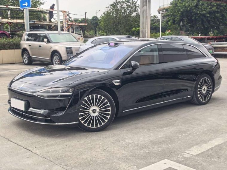 Stelato S9T REEV Max RWD 37kWh (192-line Lidar)