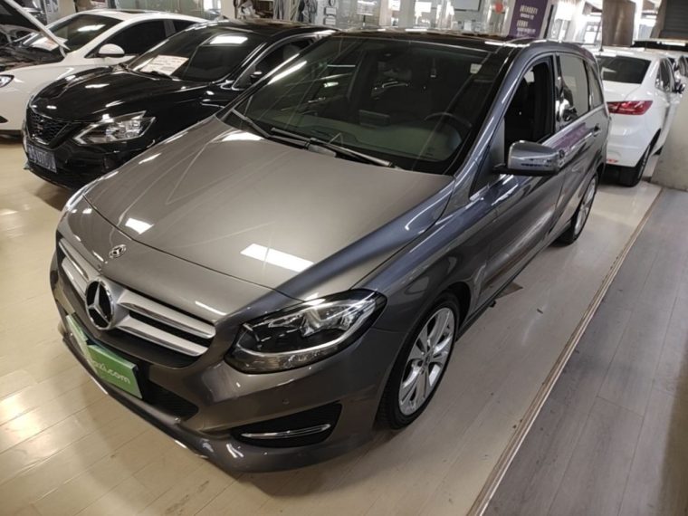 Mercedes-Benz B-Class B 200