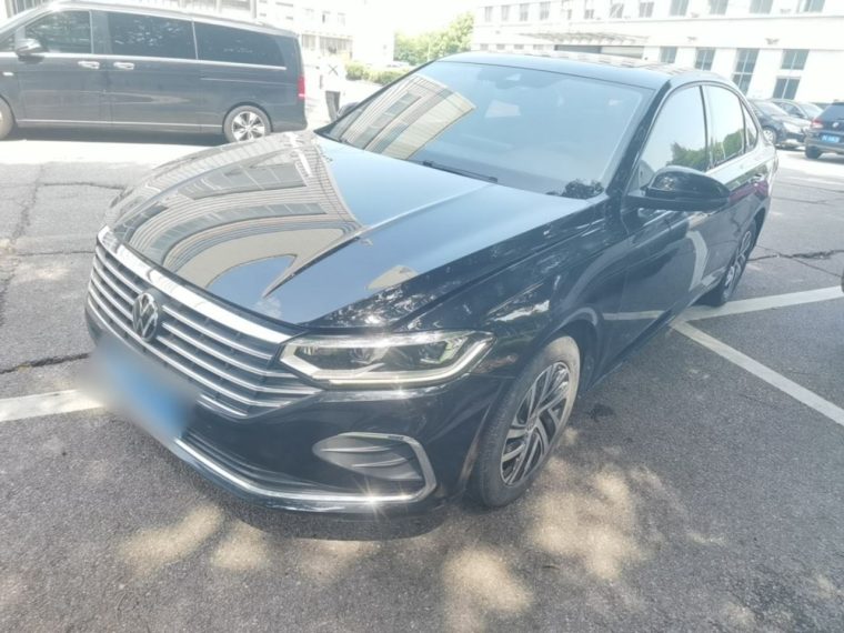 Volkswagen Lavida 1.5L