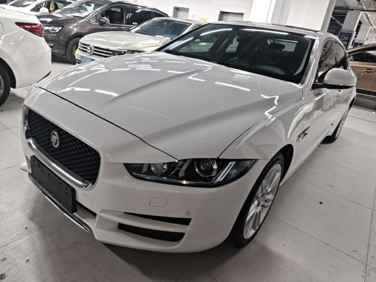 Jaguar XEL 2.0T 200PS