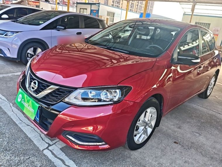 Nissan Tiida 1.6L CVT