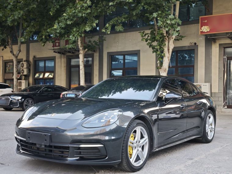 Porsche Panamera 3.0T