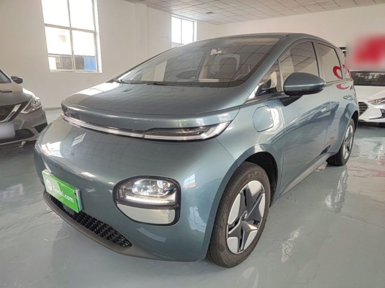 Baojun Yunduo 360 Plus