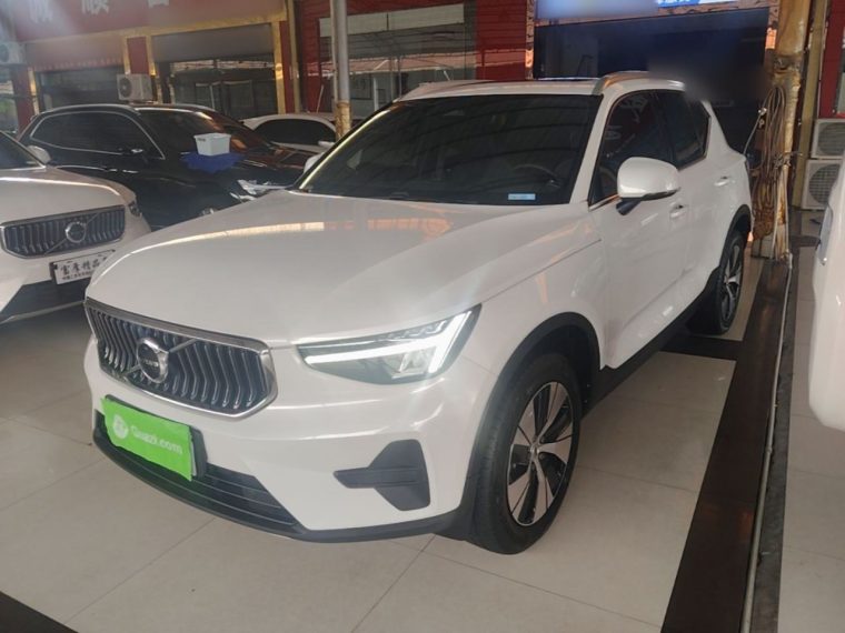 Volvo XC40 B3