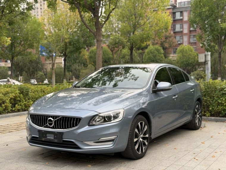 Volvo S60 S60L T3