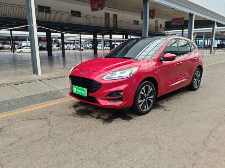 Ford Escape EcoBoost 245 ST-LINE