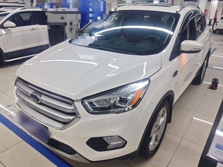 Ford Kuga EcoBoost 180