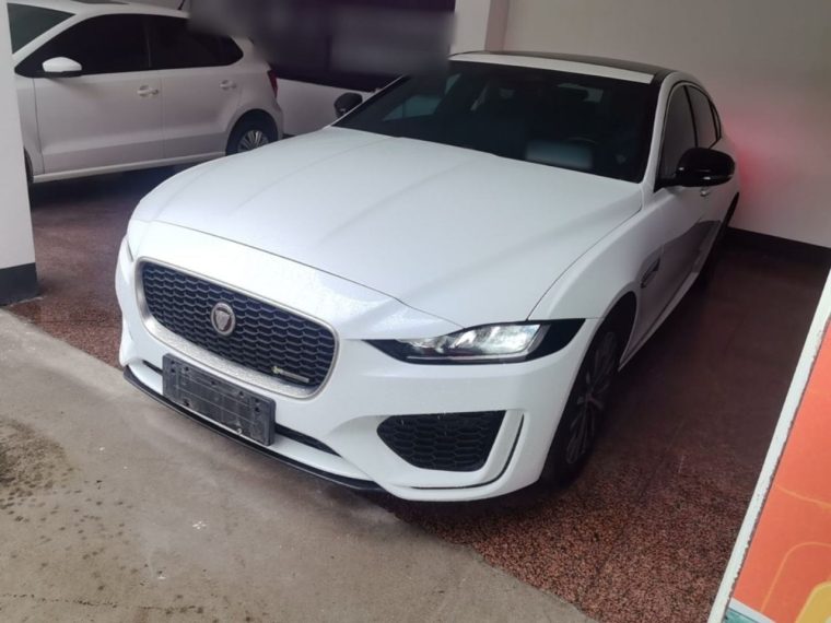 Jaguar XEL 2.0T 200PS R-DYNAMIC