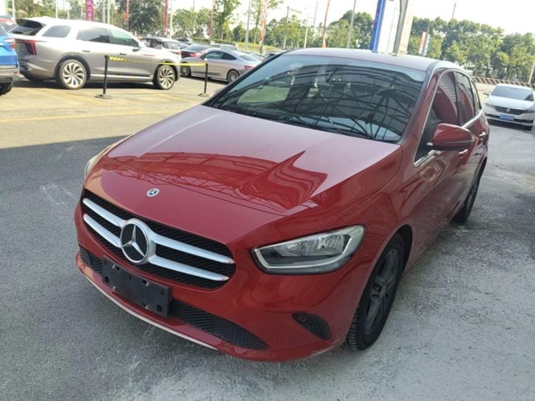 Mercedes-Benz B-Class B 180