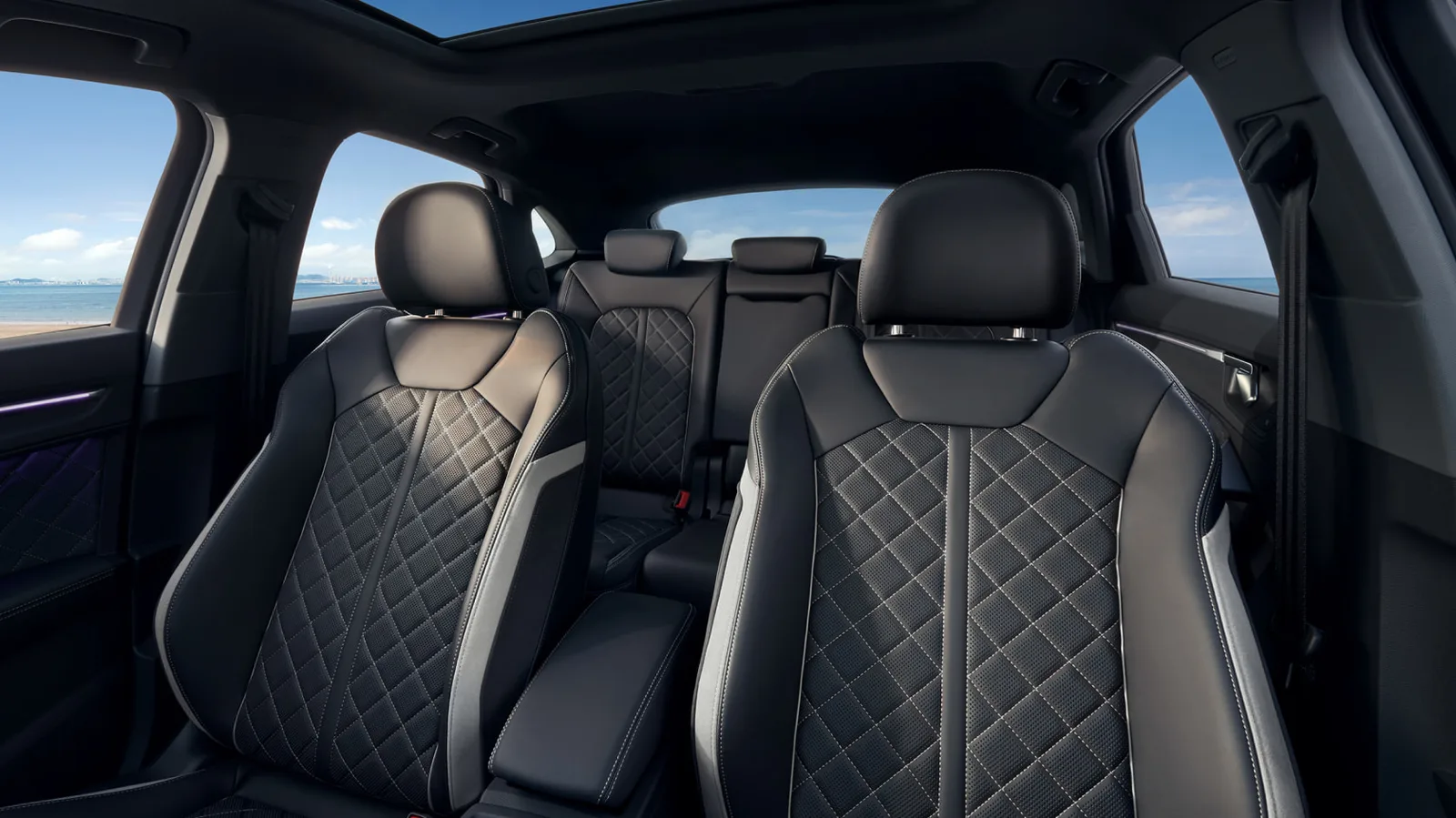 Салон Audi Q3 2026