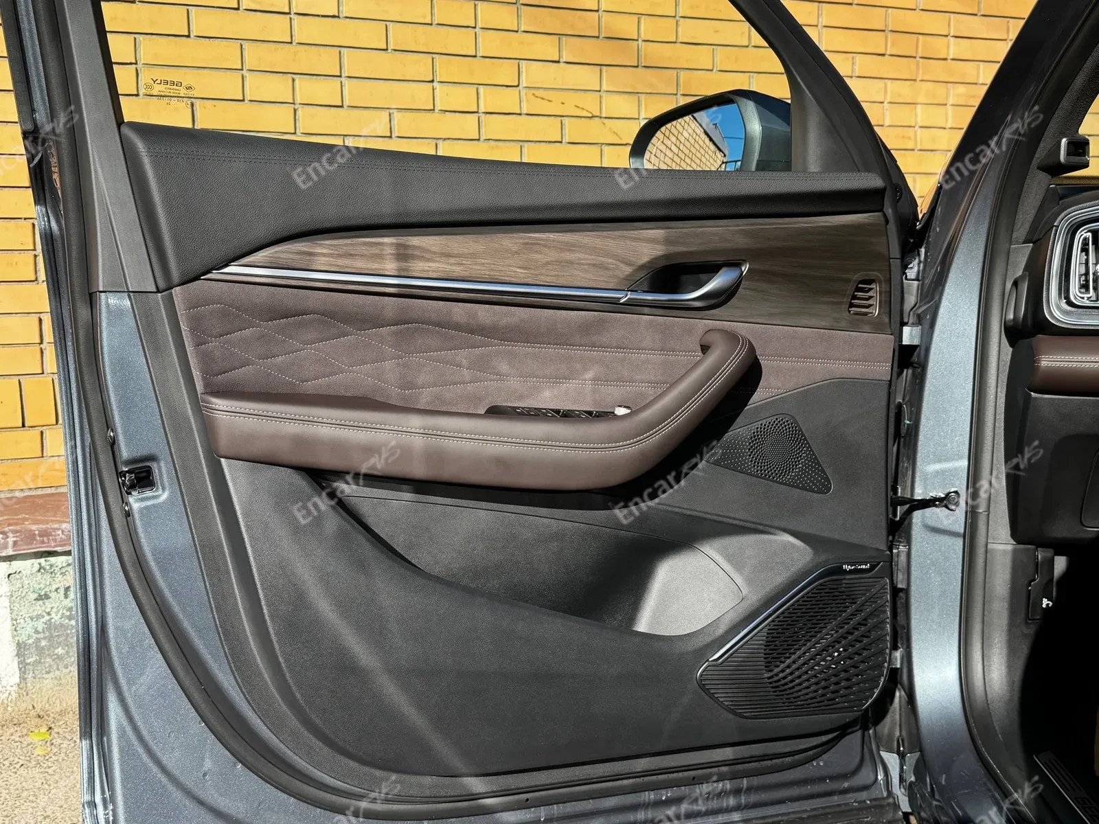 Geely Monjaro 2026 — отделка сидений