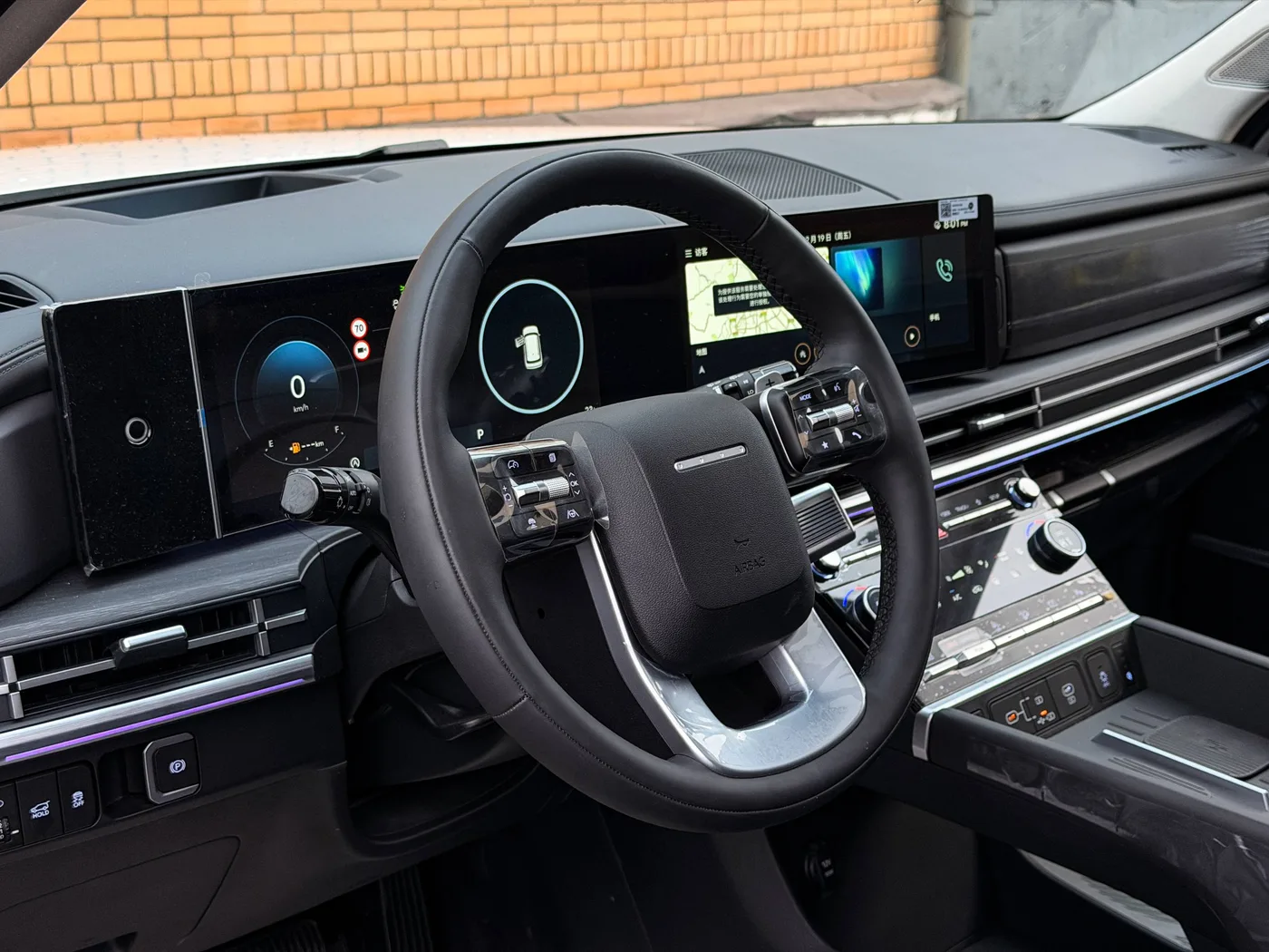 Hyundai Santa Fe 2026 — руль