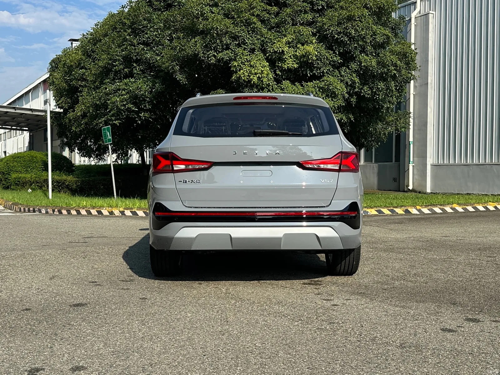 Jetta VS7 2026 — вид сзади