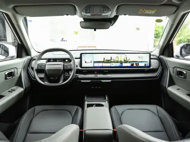 Салон Kia Seltos NEW 2026 — передняя панель