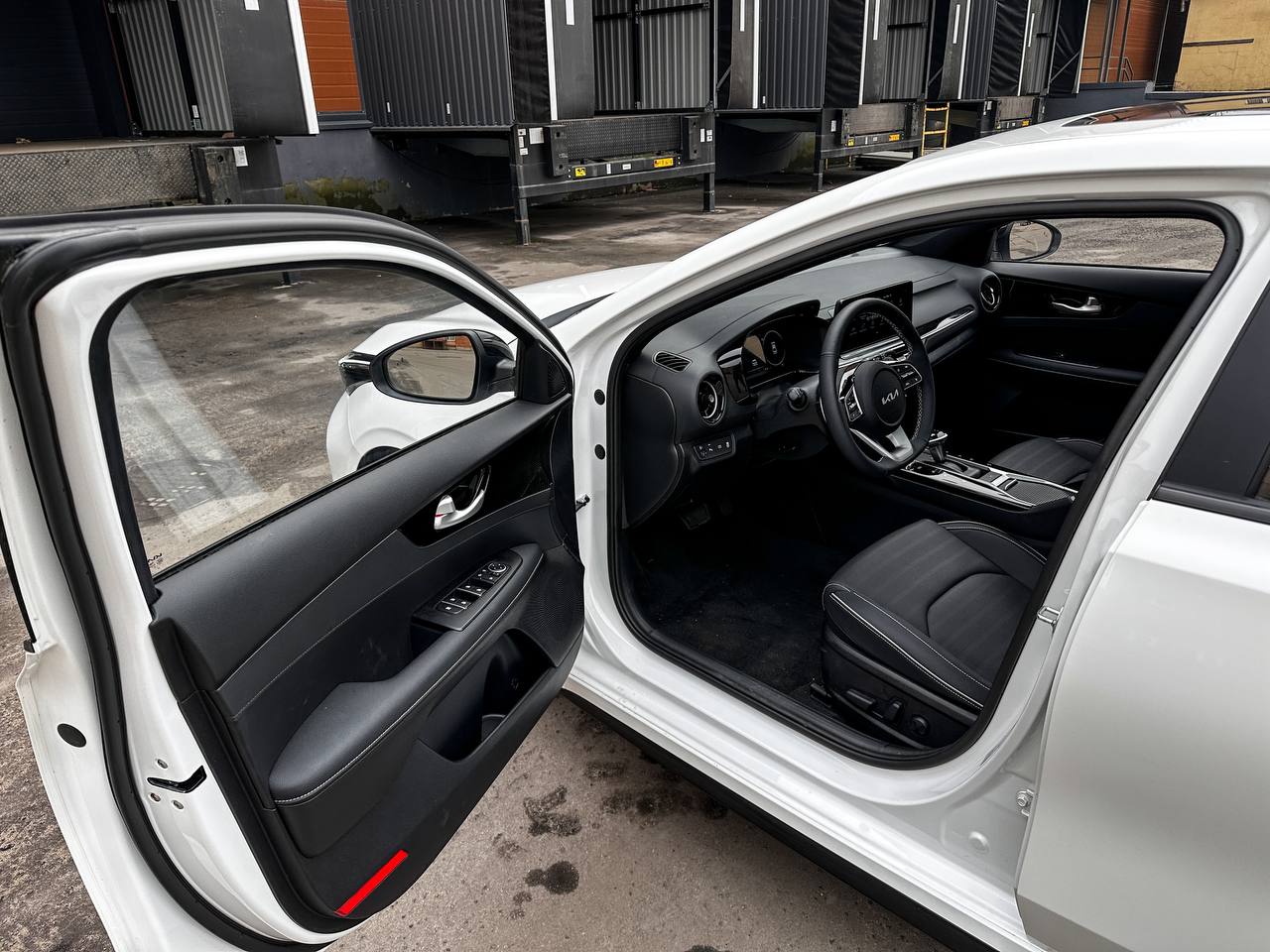 Kia K3 фото 10