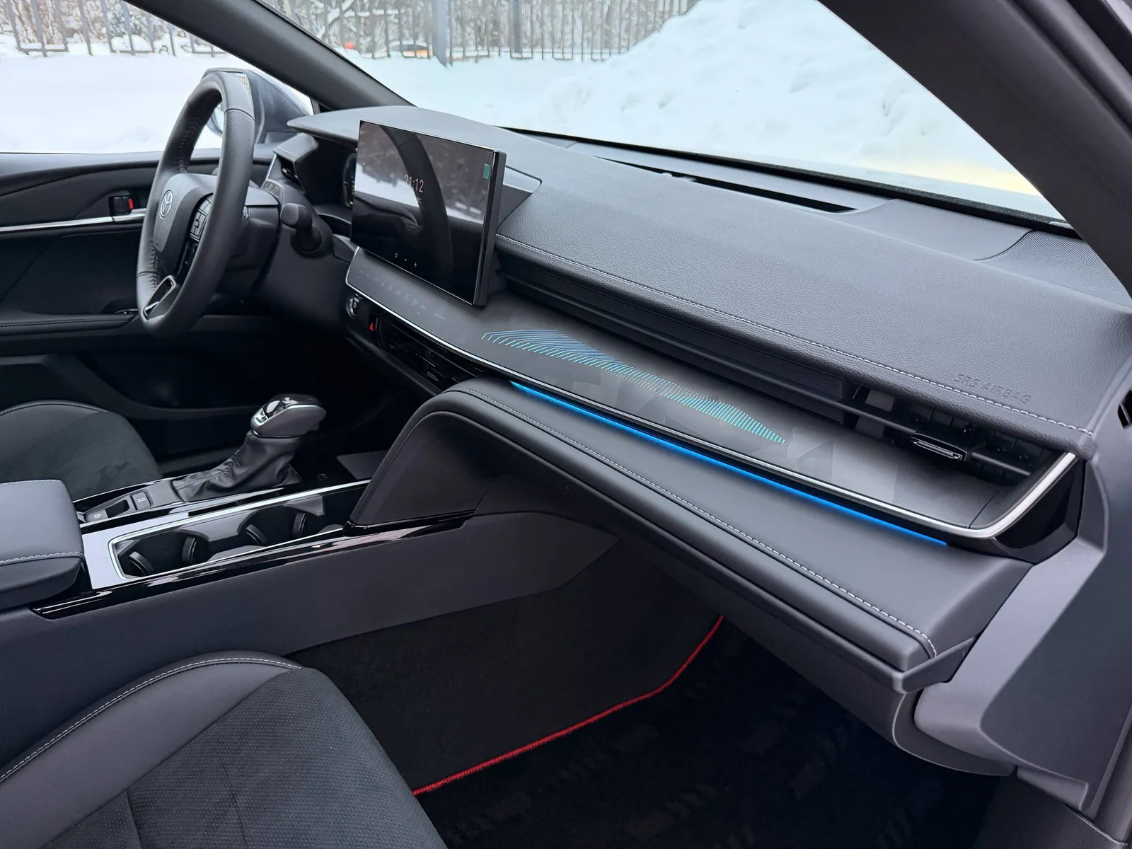 Центральная консоль Toyota Camry 2026