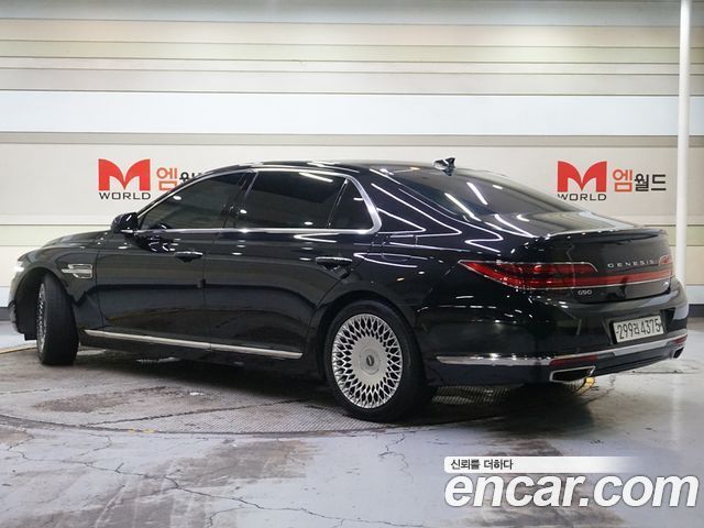 Genesis G90 5.0 AWD Prestige - фото 2