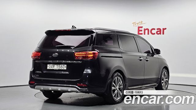 Kia Carnival Новый 9-Seater Noblesse - фото 1