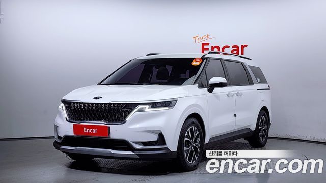 Kia Carnival 4-го поколения 9-Seater Prestige - фото 0