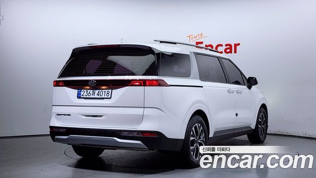 Kia Carnival 4-го поколения 9-Seater Prestige - фото 1
