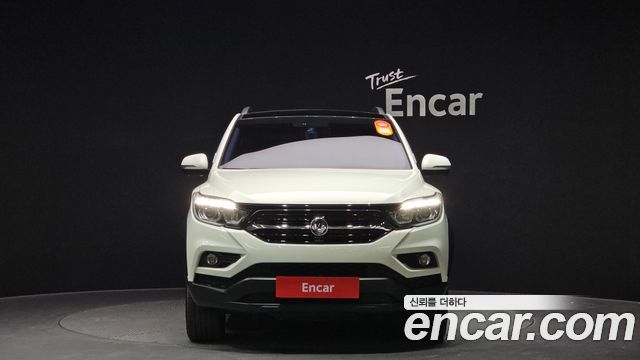 SsangYong Rexton Sports Diesel 2.2 4WD Prestige - фото 2