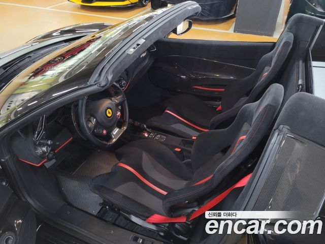 Ferrari 488 3.9 Spider - фото 3