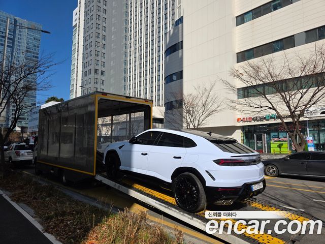 Lamborghini Urus 4.0 V8 SE - фото 2