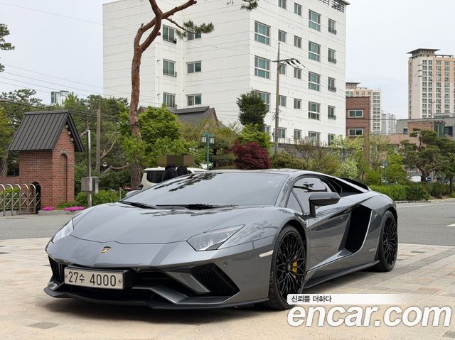 Lamborghini Aventador S LP740-4 - фото 0