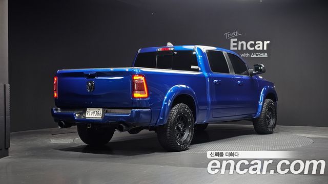 Dodge Ram Pick Up 5.7 - фото 1