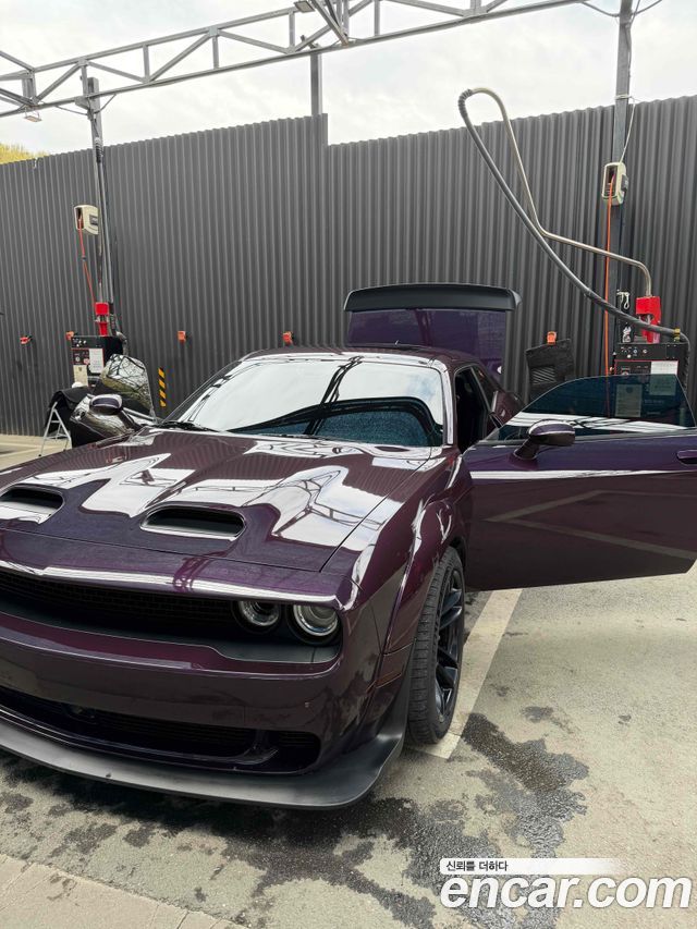 Dodge Challenger 6.4 - фото 4