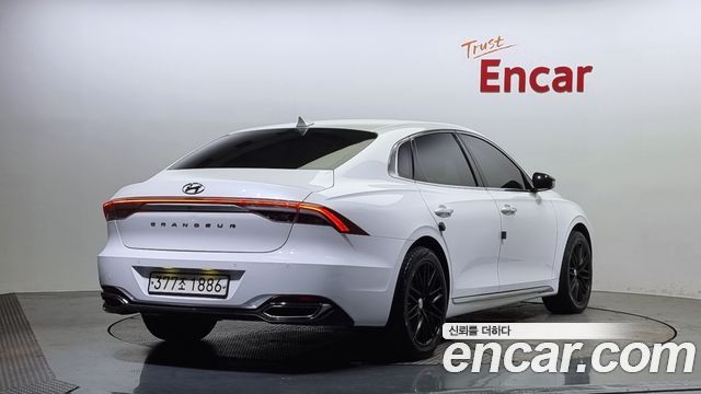 Hyundai Grandeur Новый IG 3.0 LPi (Taxi) Deluxe VIP Pack - фото 1