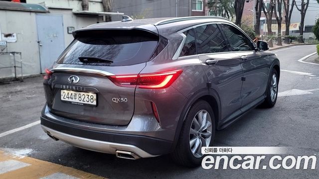 Infiniti QX50 2.0 Essential - фото 4