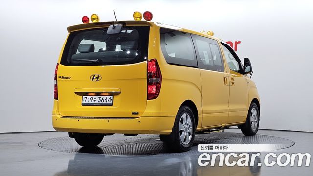 Hyundai Starex Новый School Bus LPi - фото 1