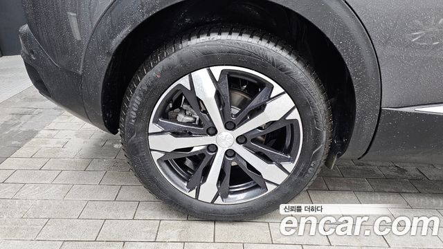 Peugeot 3008 2-го поколения 1.2 Pure Tech GT - фото 4