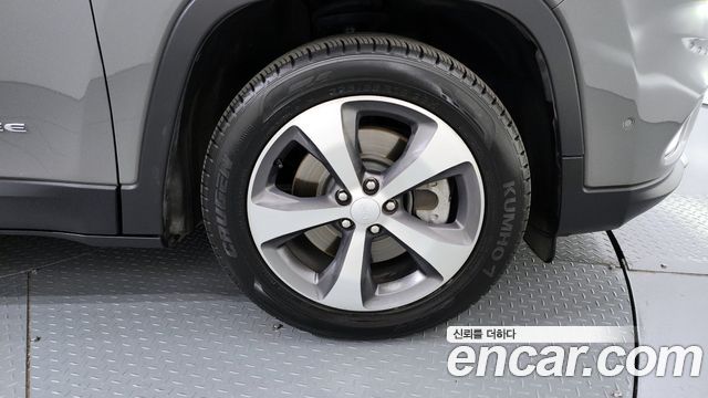 Jeep Cherokee KL 2.4 Limited 2WD - фото 4