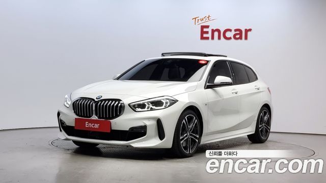 BMW 1-Series F40 120i M Sports - фото 0