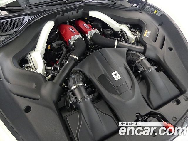 Ferrari Roma 3.9 Spider - фото 4