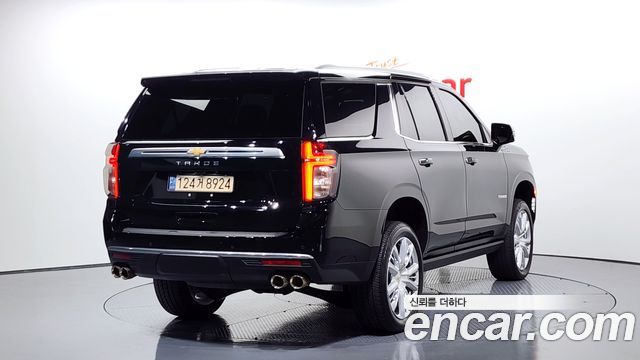 Chevrolet (GM Daewoo) Tahoe 6.2 High Country 4WD - фото 1
