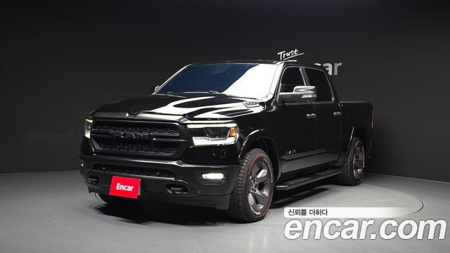 Dodge Ram Pick Up 5.7 - фото 0