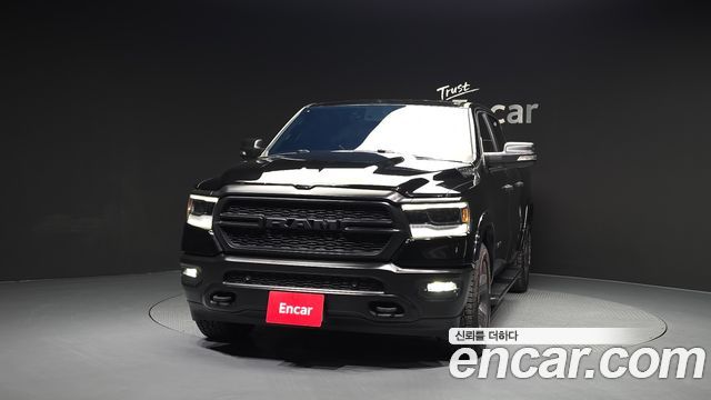 Dodge Ram Pick Up 5.7 - фото 2