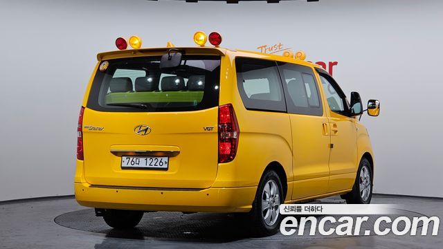 Hyundai Starex Новый School Bus - фото 1