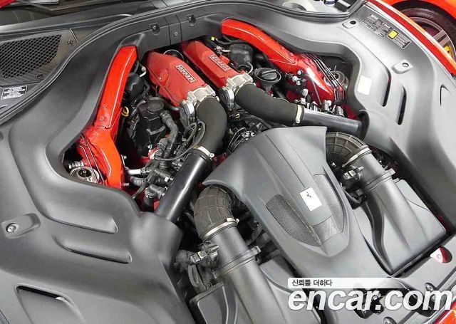 Ferrari Portofino 3.9 V8 - фото 4