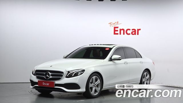 Mercedes-Benz E-Class W213 E200 Avantgarde - фото 0