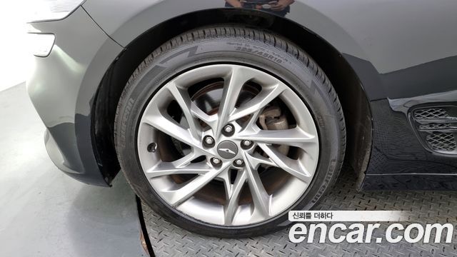 Genesis G70 Новый Gasoline 2.0T 2WD - фото 4