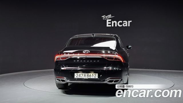 Hyundai Grandeur Новый IG 2.5 Calligraphy - фото 3